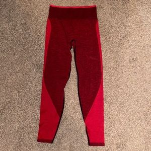 Victoria’s Secret Pink seamless leggings small